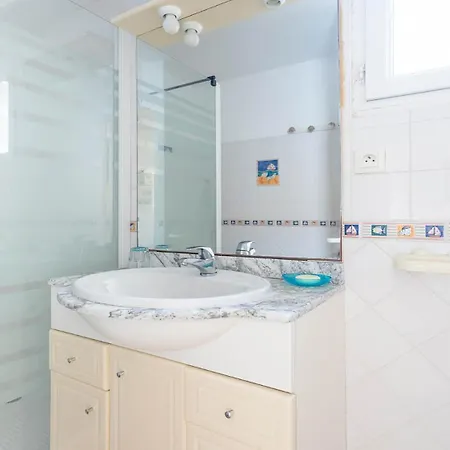 Le Lamparo N201 - 2p4 Apartment *